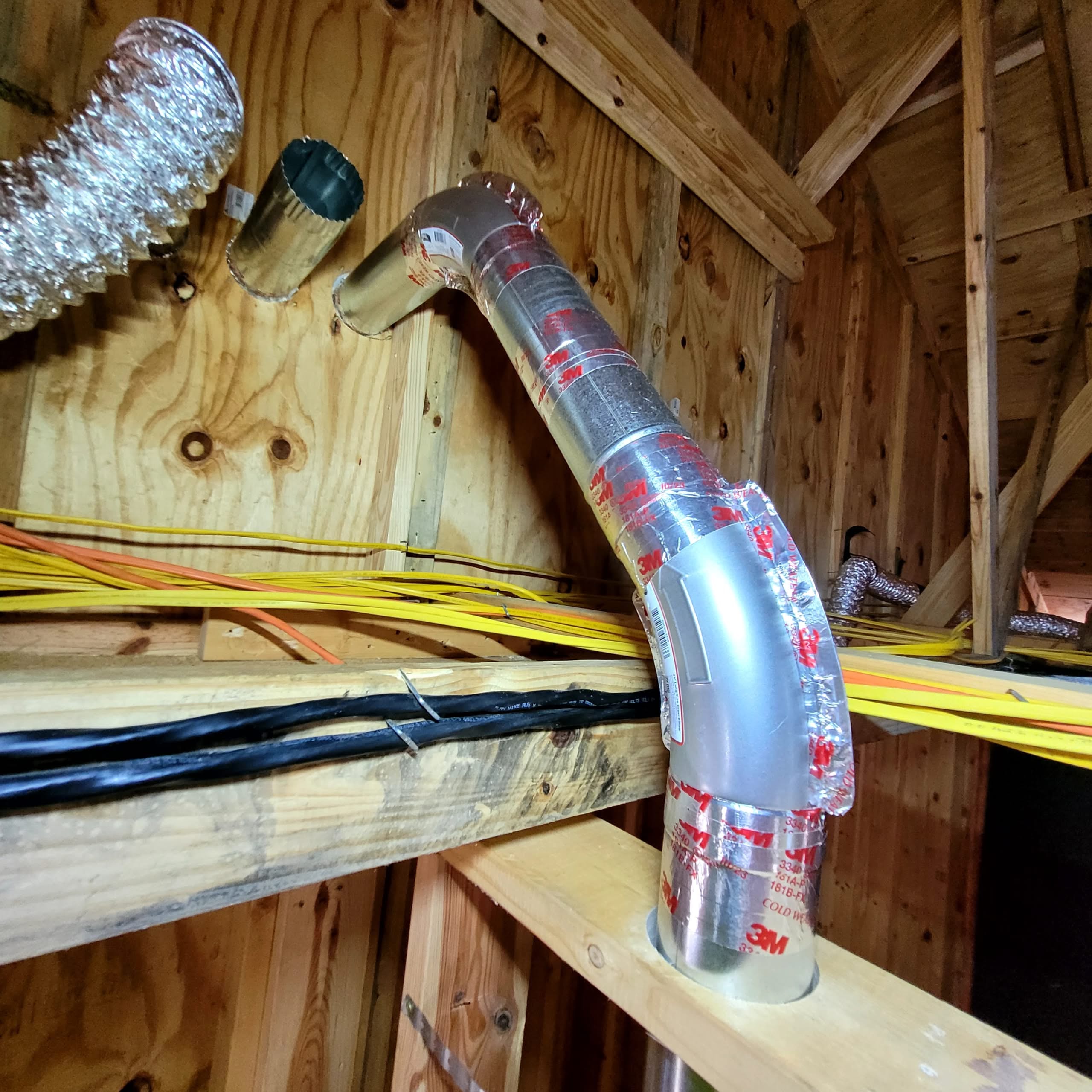 FL Dryer Vent Code: Why Metal Ducts are a Must 1 FL Dryer Vent Code: Why Metal Ducts are a Must